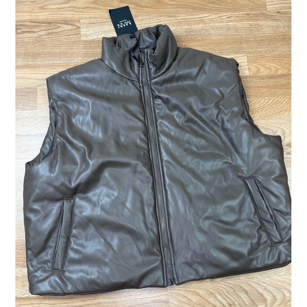 BooHoo Man Boxy Padded Gilet Vest Jacket Coat Zip Up Men's Small Chocolate NEW